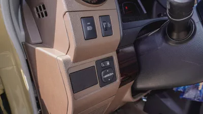 2025 Toyota Land Cruiser LC79 SC AT V6 4.0 Petrol Full Option-7