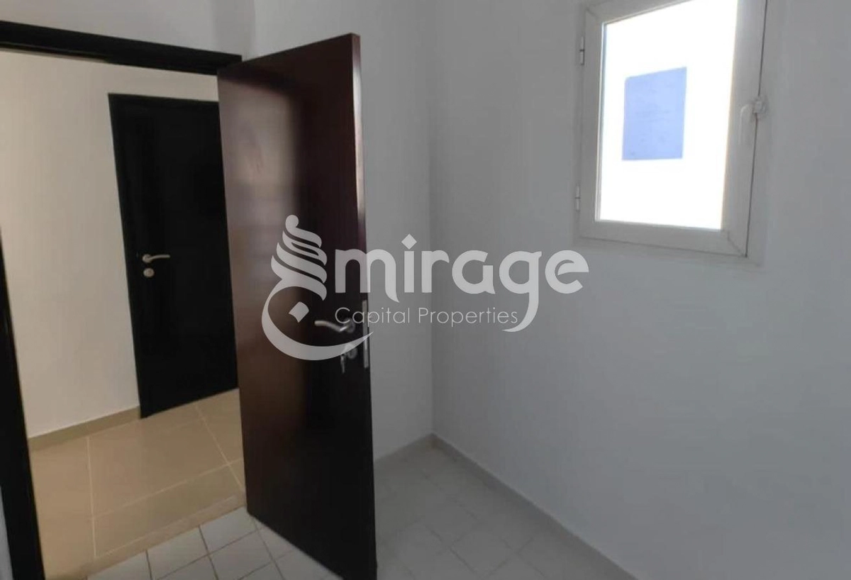 Corner Villa | Big Layout 5BR | Ideal for Family