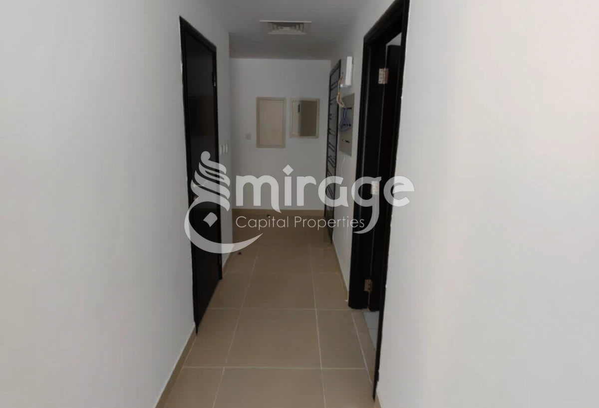 Corner Villa | Big Layout 5BR | Ideal for Family