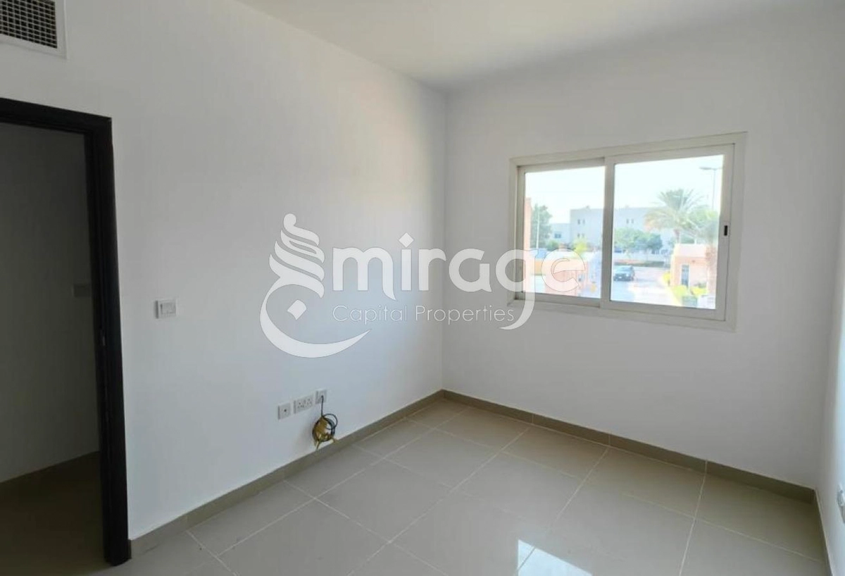 Corner Villa | Big Layout 5BR | Ideal for Family