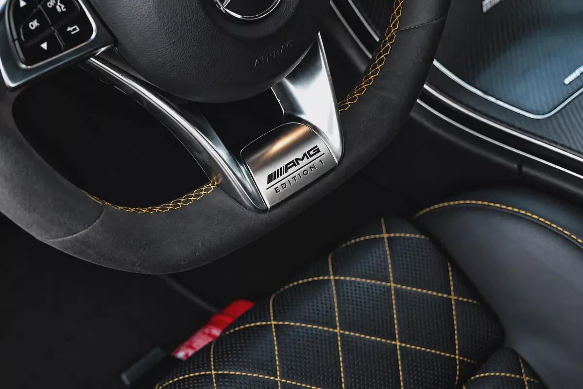 AED 2,683 PM | MERCEDES-BENZ C63 AMG EDITION 1 | GCC SPECS | AMG V8 BITURBO-12-12