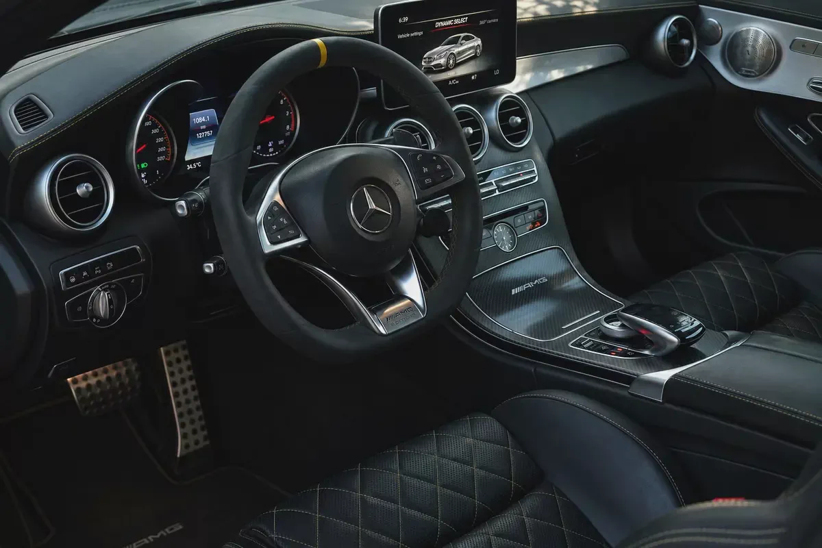 AED 2,683 PM | MERCEDES-BENZ C63 AMG EDITION 1 | GCC SPECS | AMG V8 BITURBO-4-4
