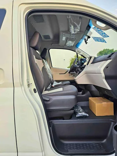 Toyota Hiace GL HIGHROOF GL/3.5L V6 PETROL A/T /HIGH OPTION 13 SEATER/ CODE # HHGL35MP-8