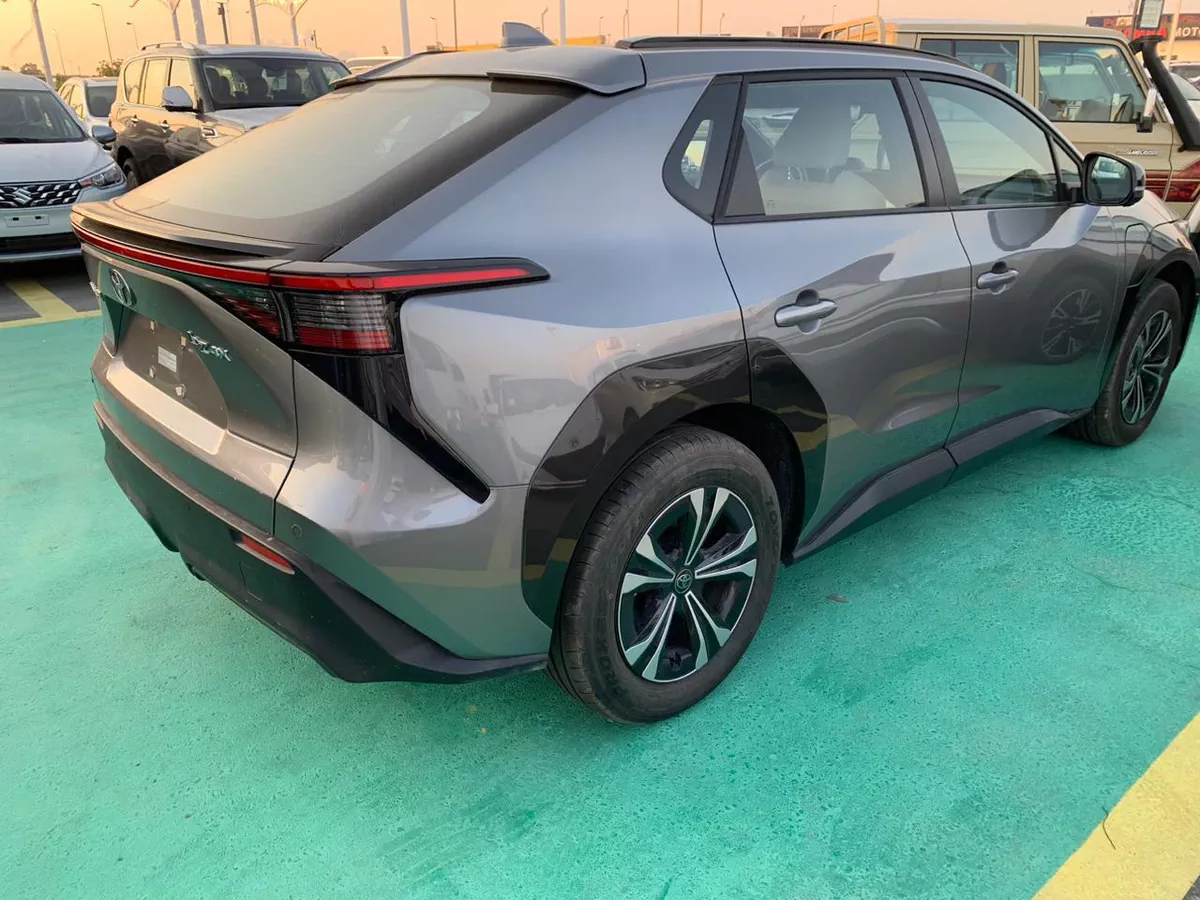 New 2023 Toyota bZ4X-1-1