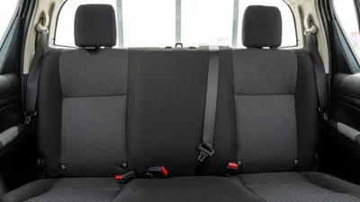 Toyota Hilux GL HILUX 2.4L P.WINDO MT 4X4 2026-11