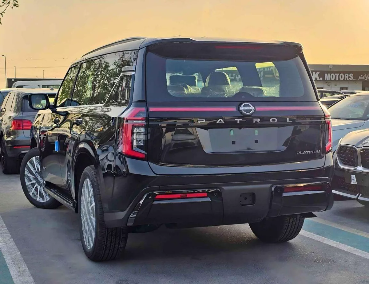 Nissan Patrol LE PLATINUM CITY LE PLATINUM TWIN TURBO / 3.5 V6 PETROL /FULL OPTION WITH RR ENTERTAINMENT SCREEN (C-5-0