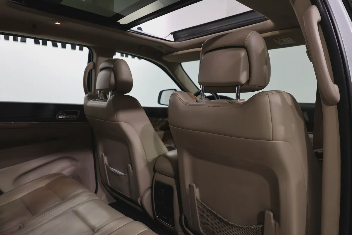 Jeep Grand Cherokee Limited 2018 | GCC Specs | PERFECT CONDATION-13-13