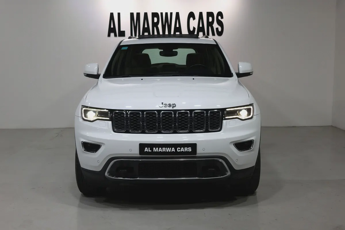 Jeep Grand Cherokee Limited 2018 | GCC Specs | PERFECT CONDATION-4-4