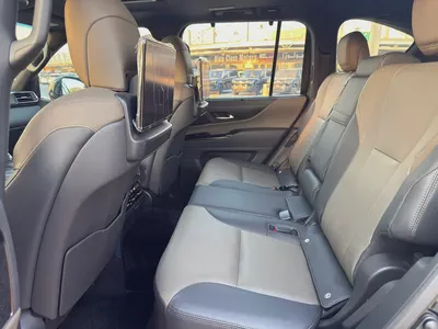 Lexus LX 700h Signature 2025| GCC Specs-9