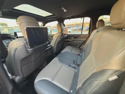 Lexus LX 700h Signature 2025| GCC Specs-12