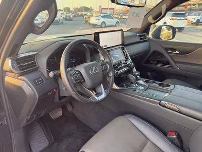 Lexus LX 700h Signature 2025| GCC Specs-5