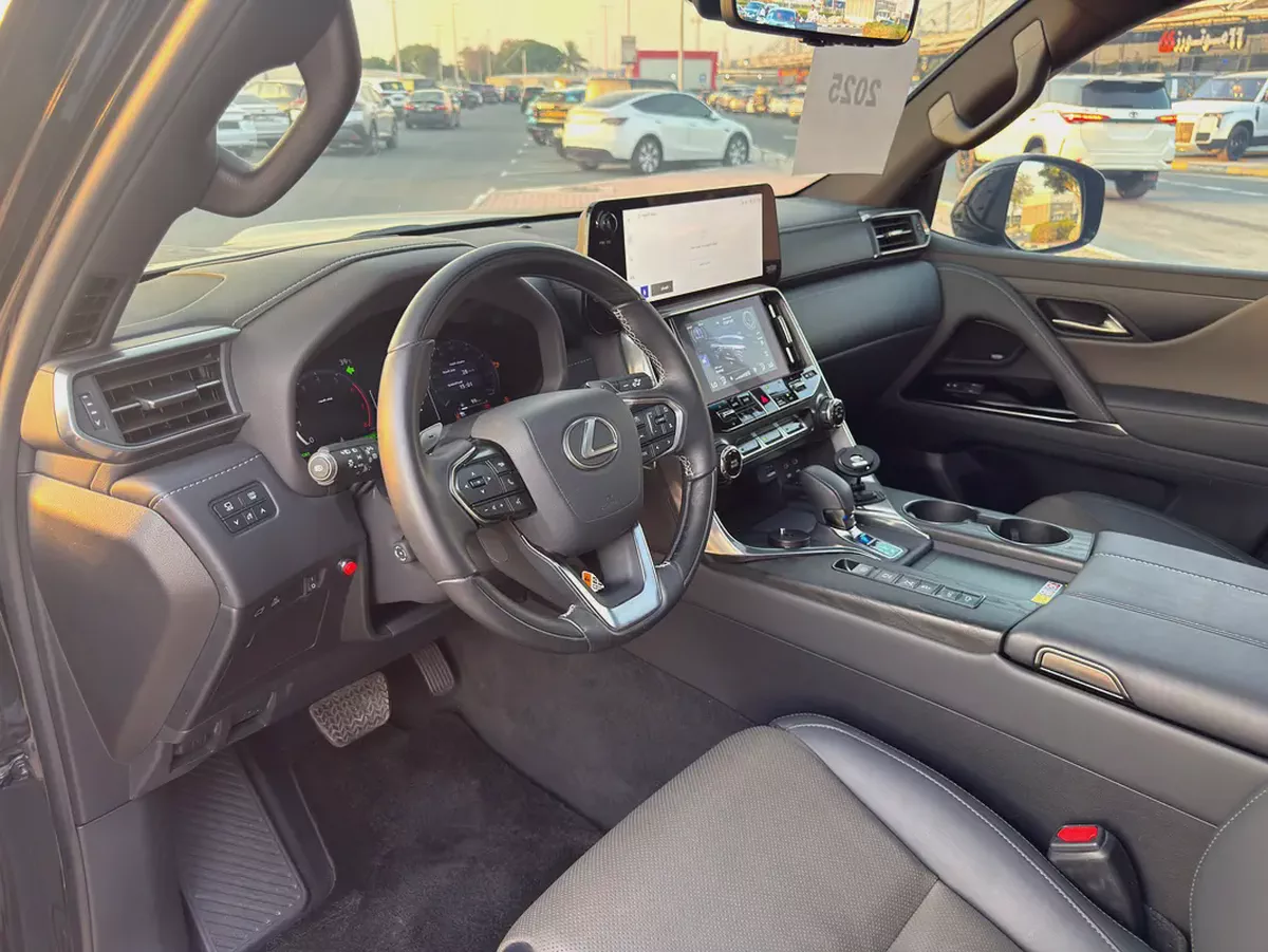 Lexus LX 700h Signature 2025| GCC Specs-5-5