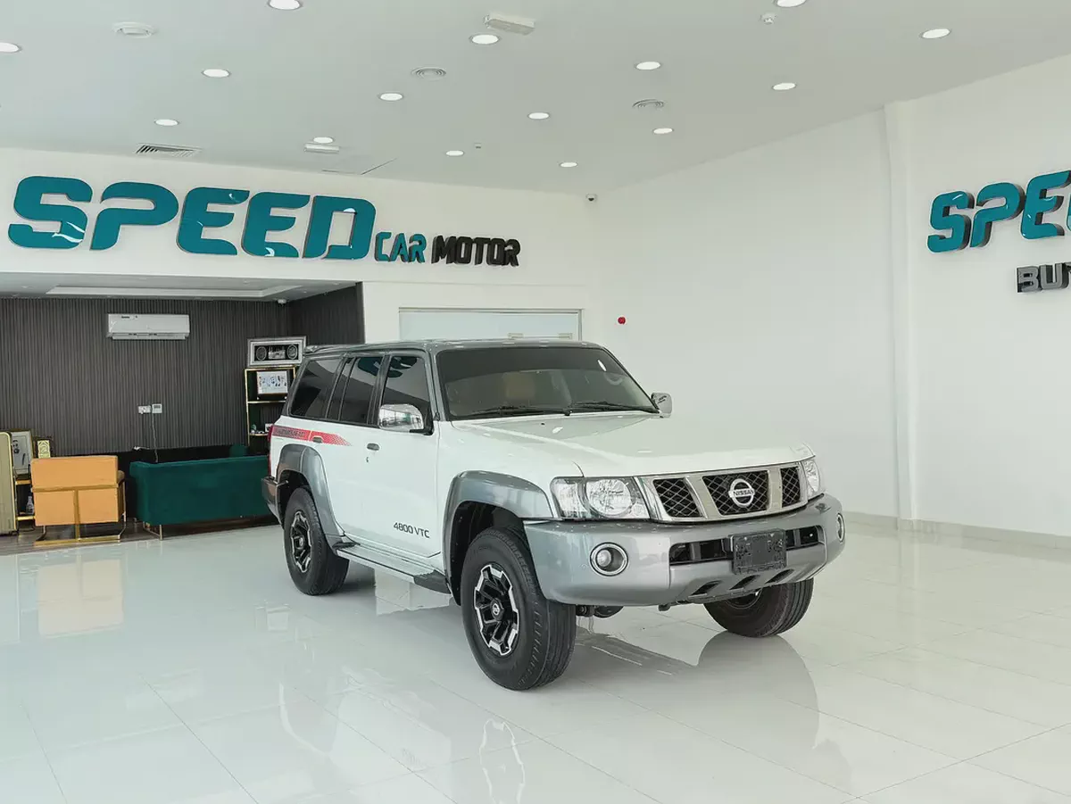 Nissan Patrol Super Safari 2022 GCC Specs-3-3