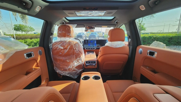 Li Auto L7 Ultra (Grey Orange)