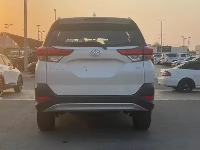 Toyota Rush EX 2023 | GCC Specs | Low Mileage | 7-Seater Family SUV-6