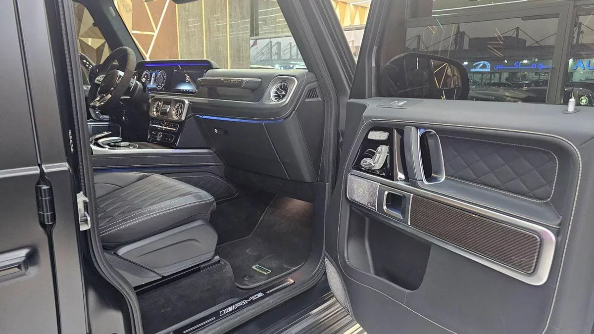 Mercedes Benz G63 AMG STD GRAND EDITION MATT BLACK CARBON FIBER-22-0