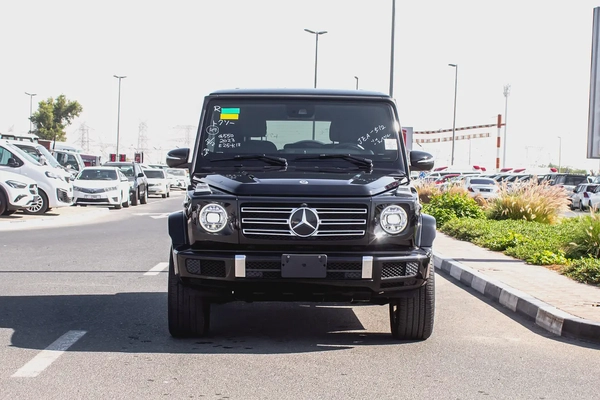 2023 - BENZ G550 - SUPER CLEAN - LIKE NEW - ONLY 18,000 KM