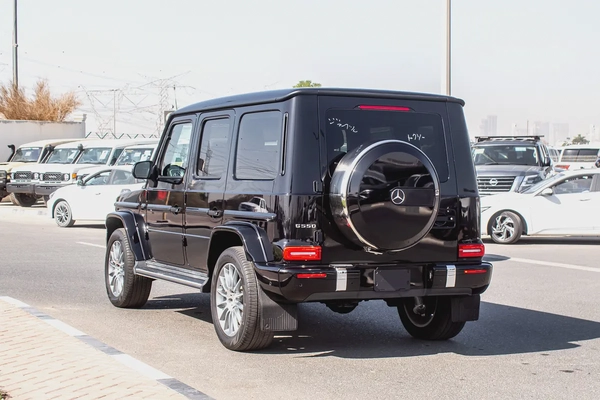 2023 - BENZ G550 - SUPER CLEAN - LIKE NEW - ONLY 18,000 KM