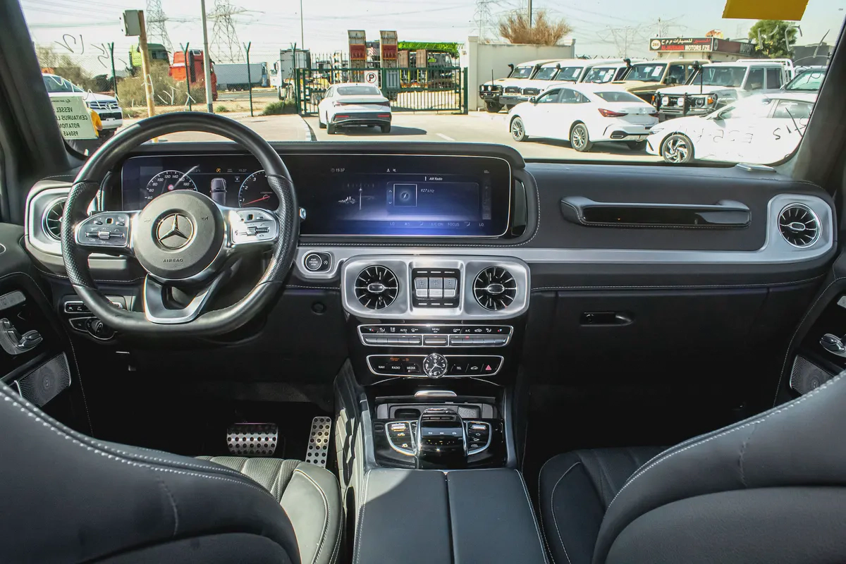 2023 - BENZ G550 - SUPER CLEAN - LIKE NEW - ONLY 18,000 KM-9-9
