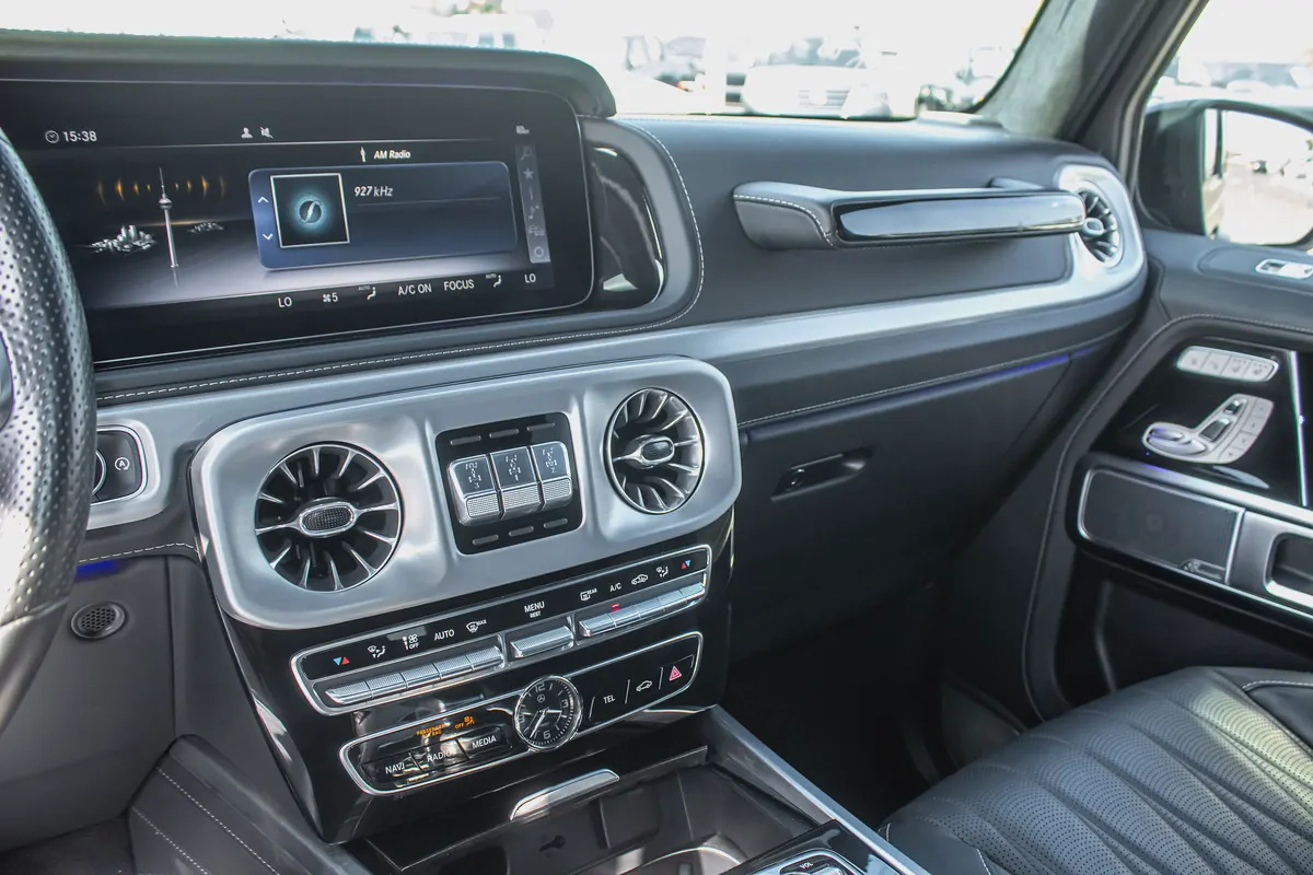 2023 - BENZ G550 - SUPER CLEAN - LIKE NEW - ONLY 18,000 KM-12-12
