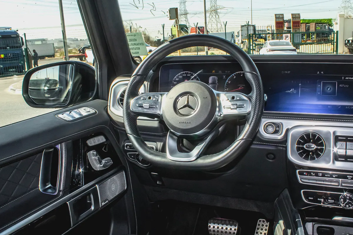 2023 - BENZ G550 - SUPER CLEAN - LIKE NEW - ONLY 18,000 KM-14-14