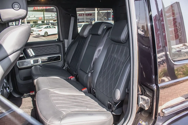 2023 - BENZ G550 - SUPER CLEAN - LIKE NEW - ONLY 18,000 KM