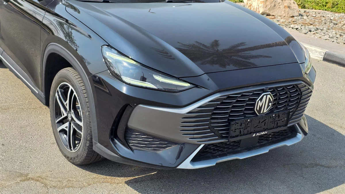 MG ONE (Black)-1-1