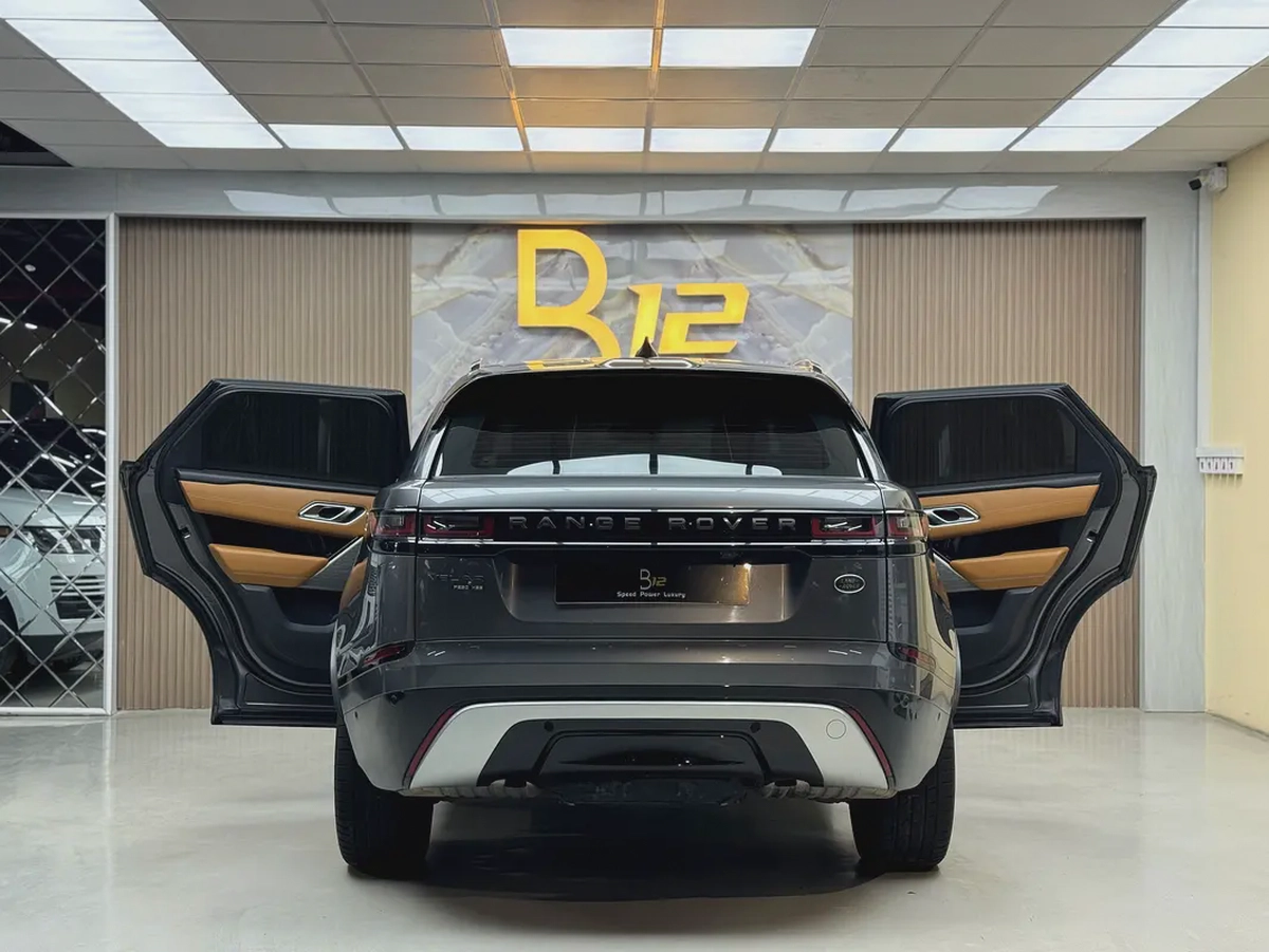 Land Rover Velar R daynamic P250 SE 2018 GCC-3-3
