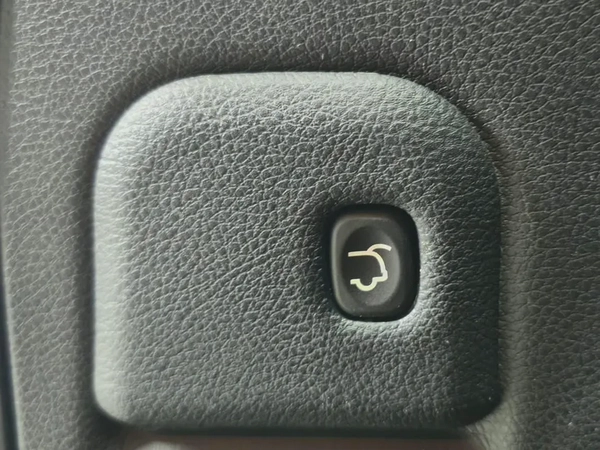 CLEAN TITLE FULLY LOADEDII ZERO ACCIDENT II FULL AGENCY SERVICE HISTORY 2020 ALTITUDE BLACK EDITION