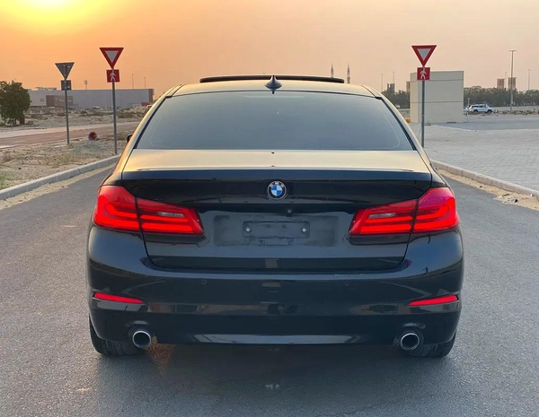 BMW 5-Series 520i