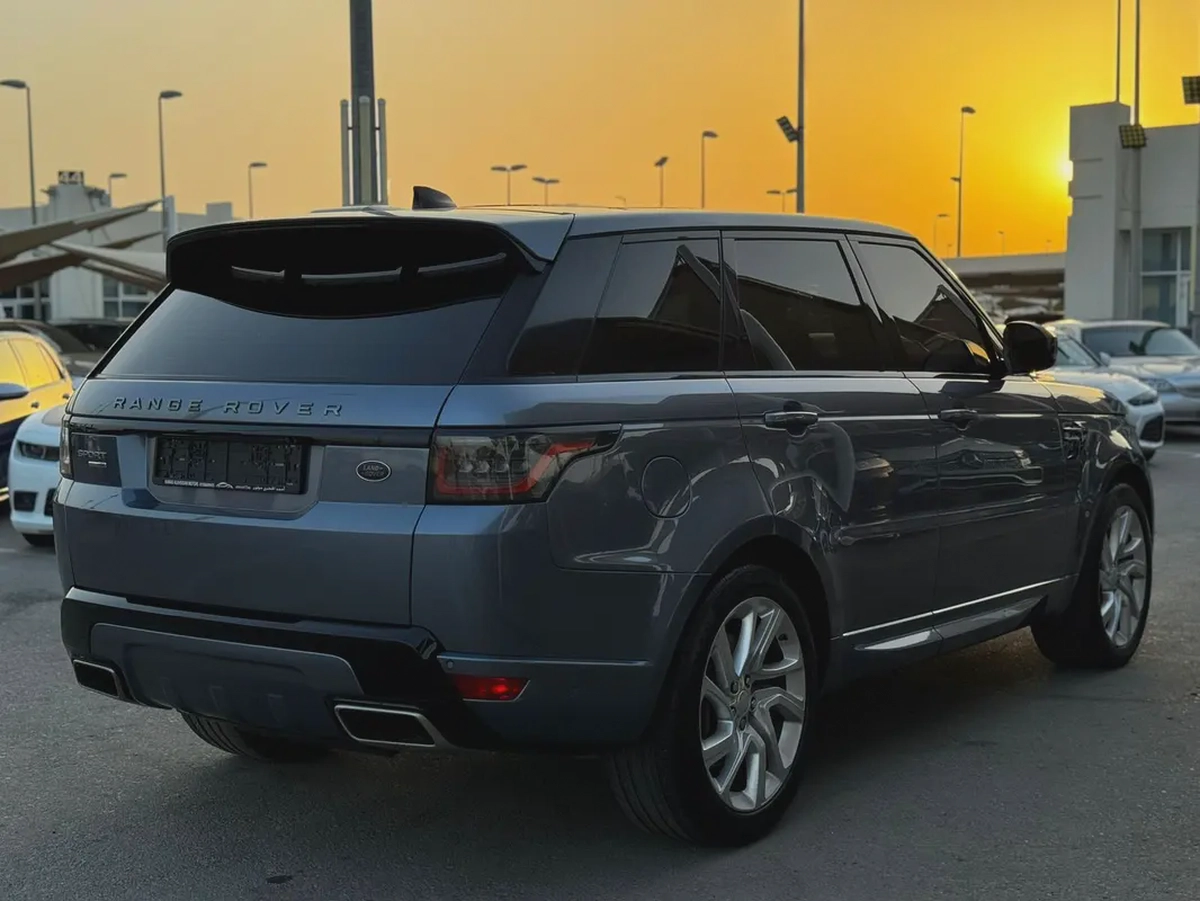 RANGE ROVER (2018) //SPORT//HSE//6 CYLINDER GCC// ORIGINAL PAINT //-6-6