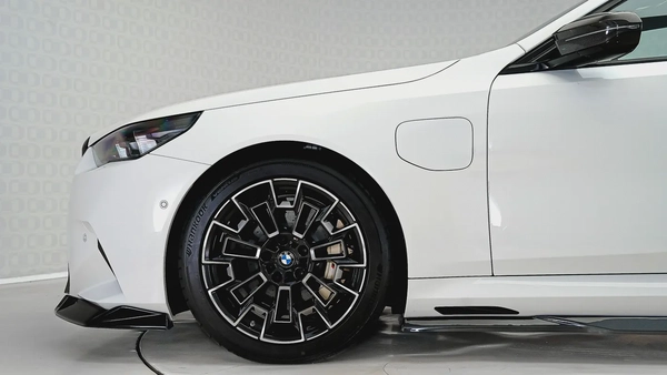 UAEs Very Best Example | AED 8,647 Per Month
