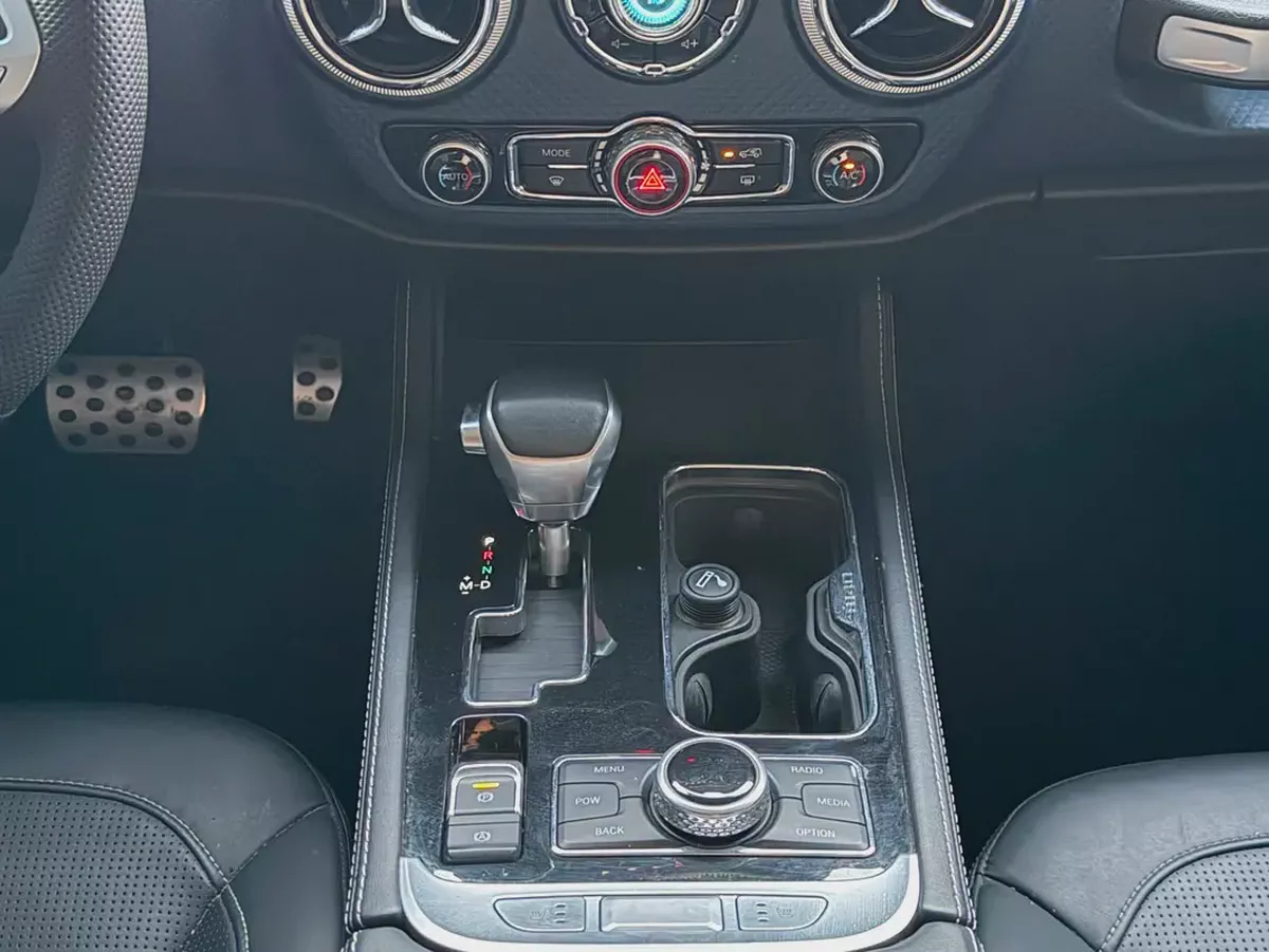 2021 BAIC BJ40 Pro Luxury/Elite | GCC Specs | Off-Road Ready-12-12