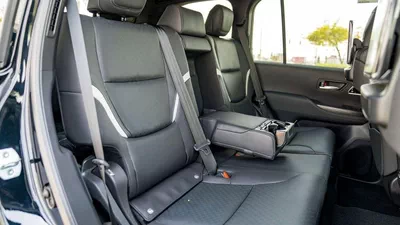 Toyota Land Cruiser GR SPORT 3.3D AT MY2023 – BLACK-15
