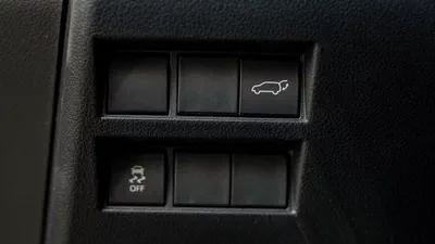 Toyota Land Cruiser GR SPORT 3.3D AT MY2023 – BLACK-6