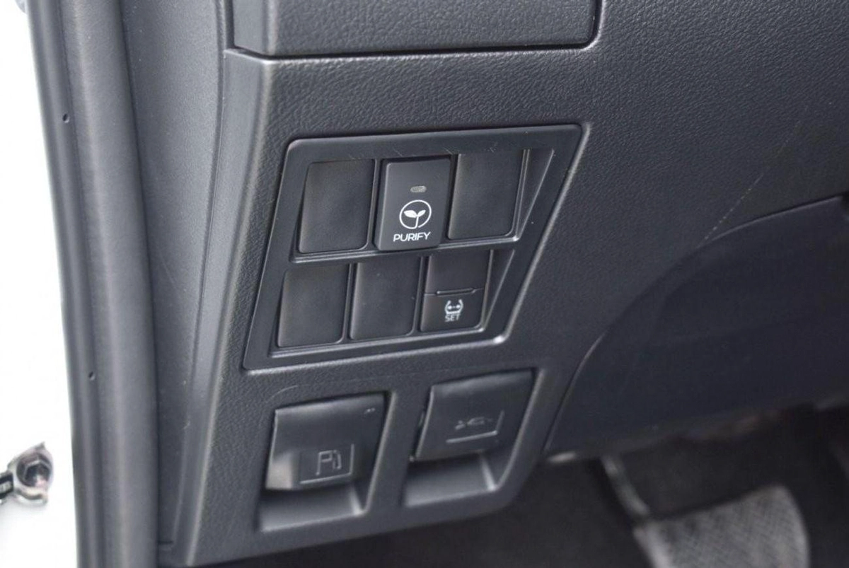 Toyota Hilux SGLX TOYOTA HILUX 2.4 med options power window-13-0