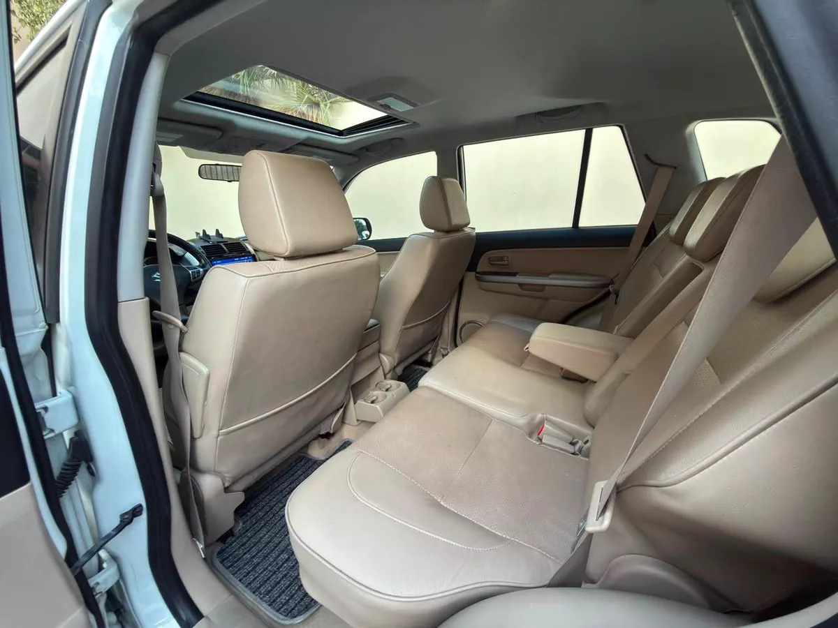 Gulf Specs 2016 SUZUKI GRAND VITARA GLX 2.4Litre V4 4WD-14-14