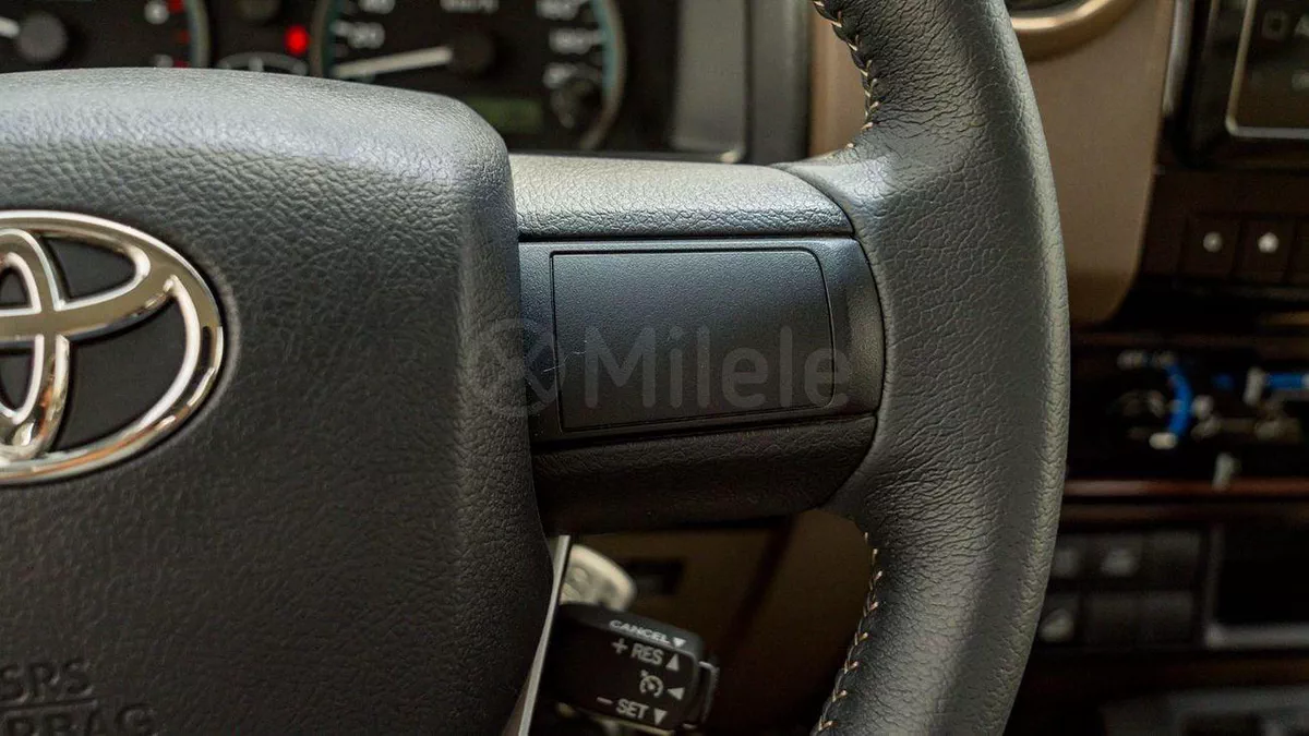 Toyota Land Cruiser Pickup 70 LC79 LX Toyota Land Cruiser 79 SC (Single Cab) | 2-YEAR WARRANTY + SERVICE AVAILABLE | IN-HOUSE FINA-14-0
