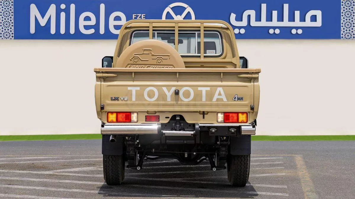 Toyota Land Cruiser Pickup 70 LC79 LX Toyota Land Cruiser 79 SC (Single Cab) | 2-YEAR WARRANTY + SERVICE AVAILABLE | IN-HOUSE FINA-7-0