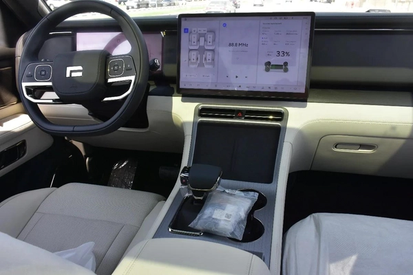 ROX 01 VIP 6 SEATS 2025 | WHITE