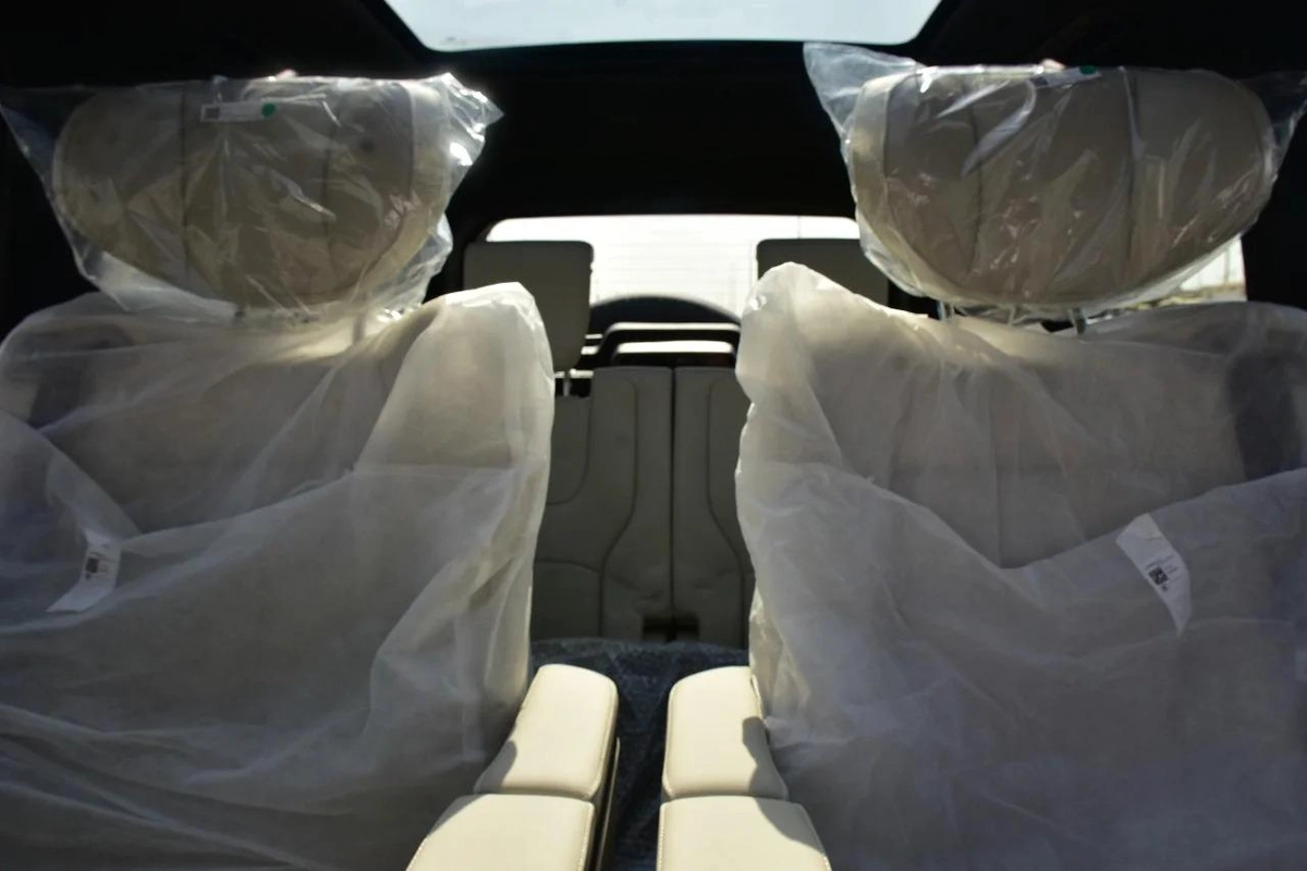 ROX 01 VIP 6 SEATS 2025 | WHITE-2-2