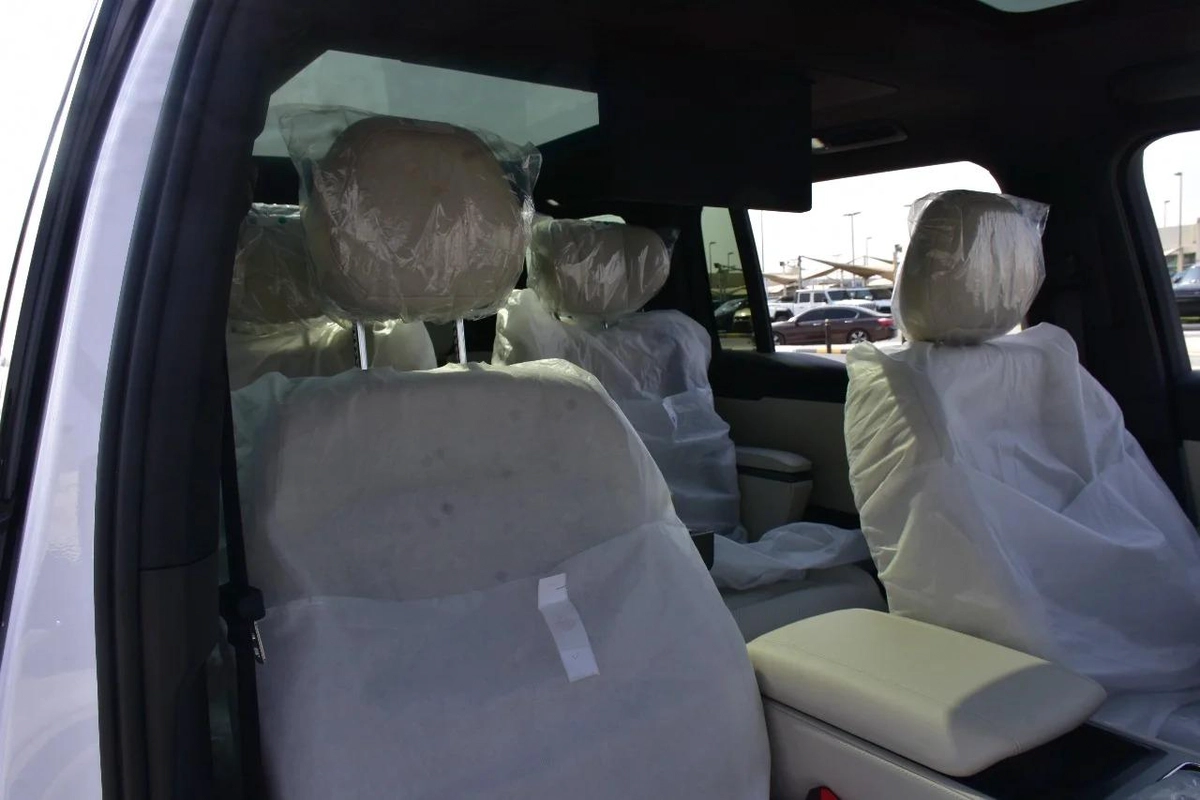 ROX 01 VIP 6 SEATS 2025 | WHITE-12-12