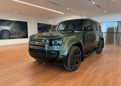 Land Rover Defender P400 Dynamic SE-0