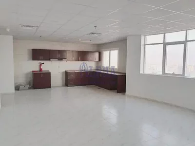 RAK Tower | 1 Bedroom High Floor | Sea View-2