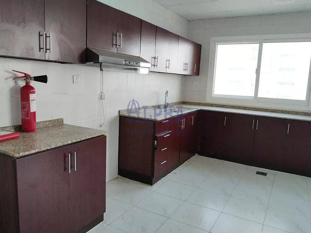 RAK Tower | 1 Bedroom High Floor | Sea View-4-4