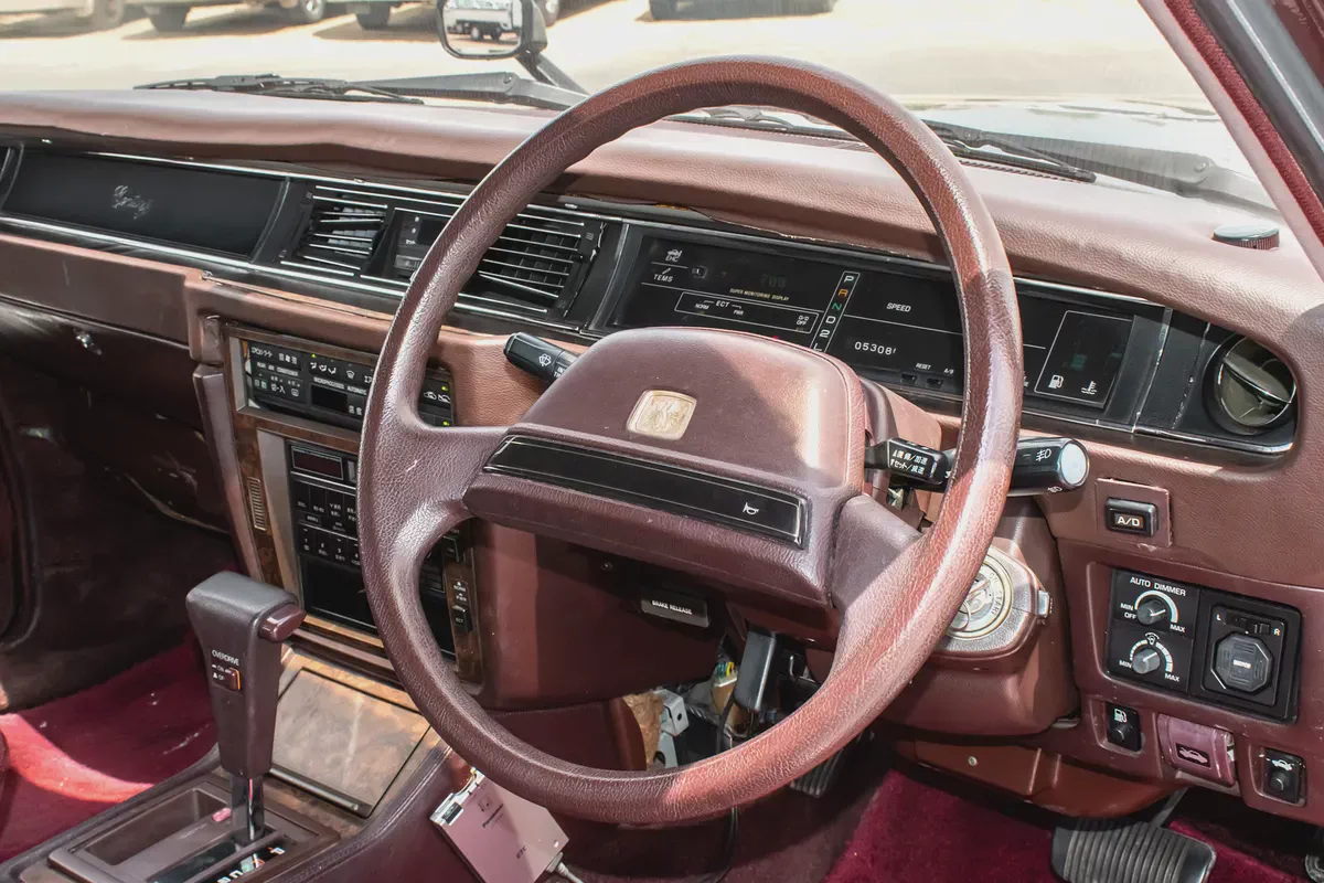 1989-TOYOTA CENTURY - JAPAN IMPOTERD - ONLY 53,000 KM-10-10