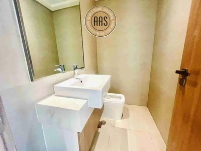 Chiller free spacious 1 bedroom apartment with 2 washroom for rent only in 75k-3