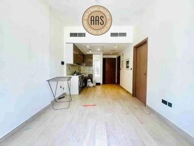 Chiller free spacious 1 bedroom apartment with 2 washroom for rent only in 75k-4