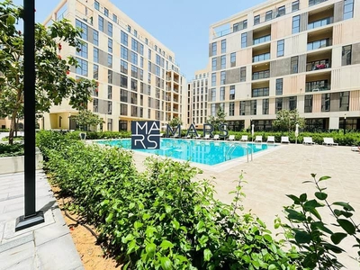 Clean & Modern: Newly Built 1-Bedroom-8