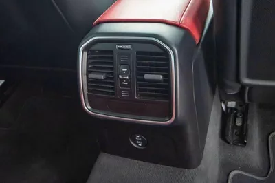 Porsche Macan STANDARD STD 2023 GCC specs-22